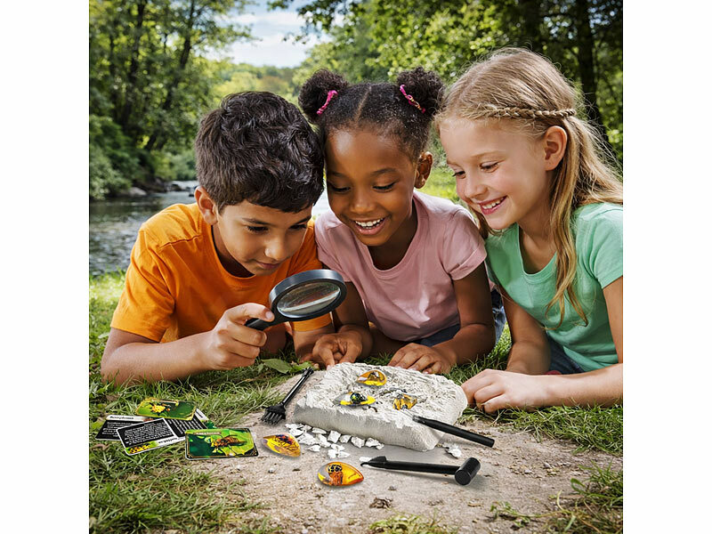 ; Autorennbahnen im Koffer, Projektor-Taschenlampen für Kinder Autorennbahnen im Koffer, Projektor-Taschenlampen für Kinder Autorennbahnen im Koffer, Projektor-Taschenlampen für Kinder Autorennbahnen im Koffer, Projektor-Taschenlampen für Kinder 