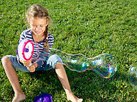 ; Seifenblasen zum Anfassen, Wassersprinkler für Kinder Seifenblasen zum Anfassen, Wassersprinkler für Kinder Seifenblasen zum Anfassen, Wassersprinkler für Kinder 