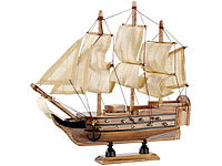 Playtastic 70-teiliger Schiff-Bausatz Flaggschiff aus Holz